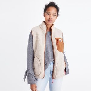 Madewell x Penfield Sherpa Vest